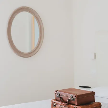 Ξενοδοχείο Eden 2*