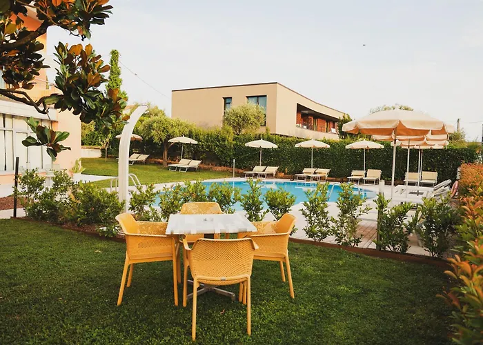 Eden Бардоліно